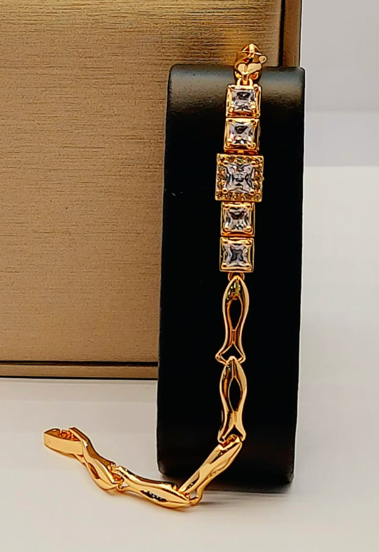 Pulsera Dorada Clip