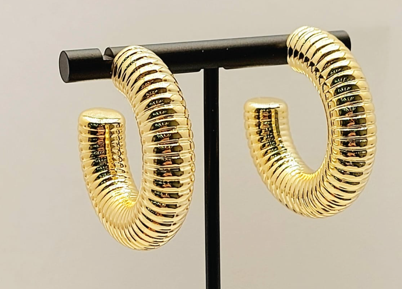 Aritos Dorados