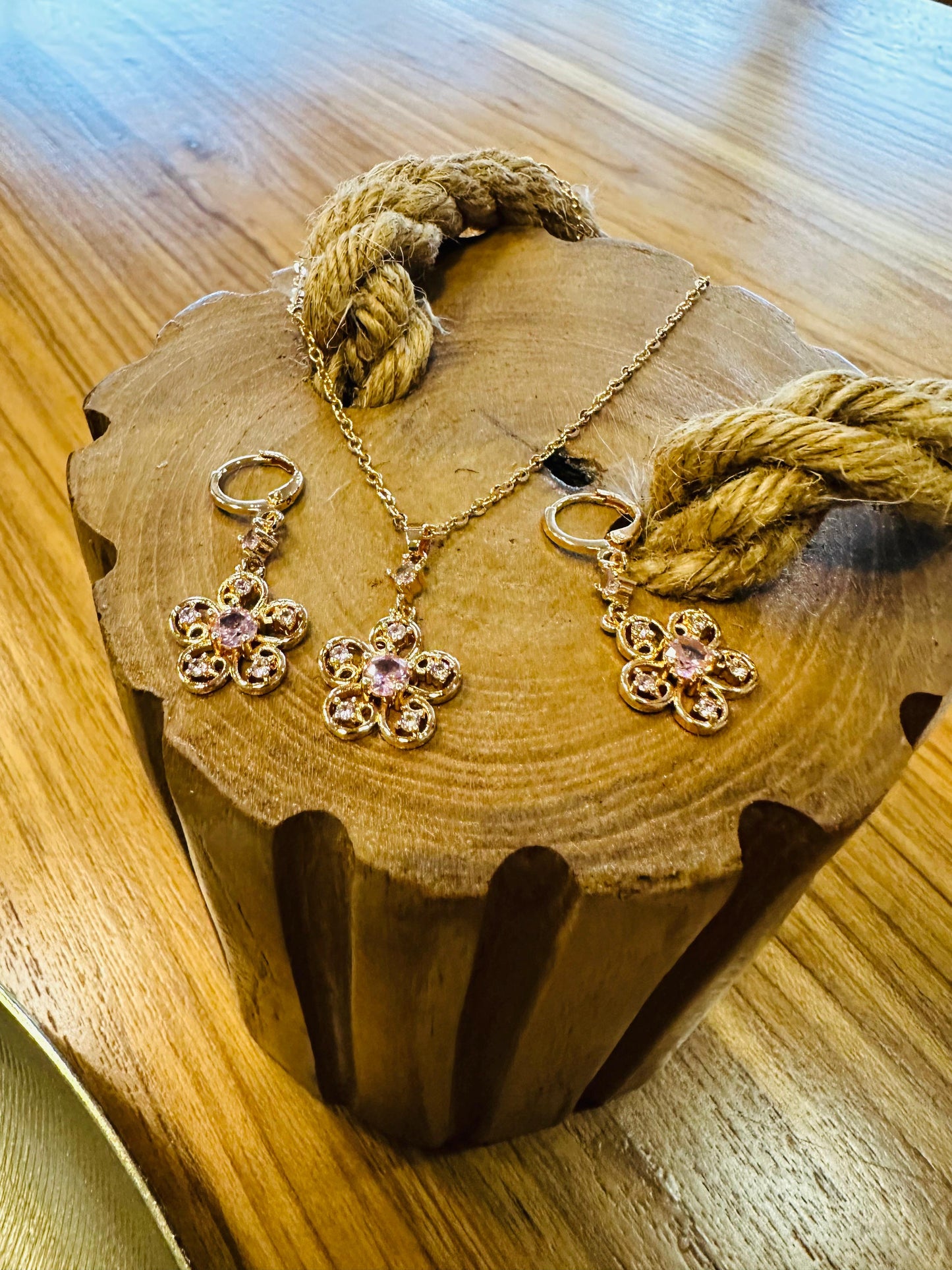 Juegos Cadenas más Aritos